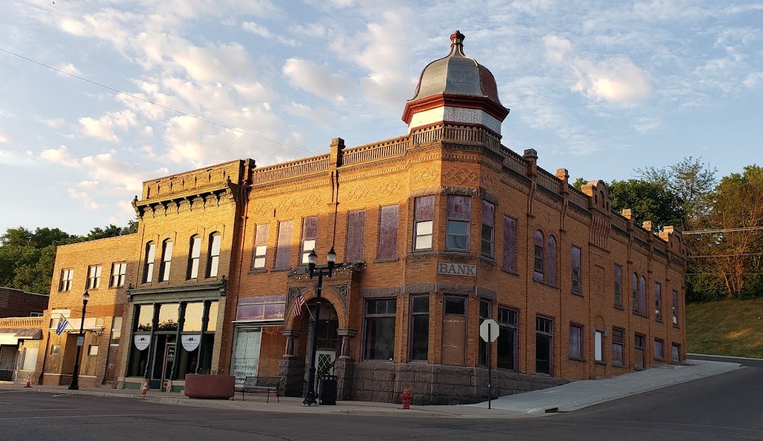 picture of old bank on a street corner